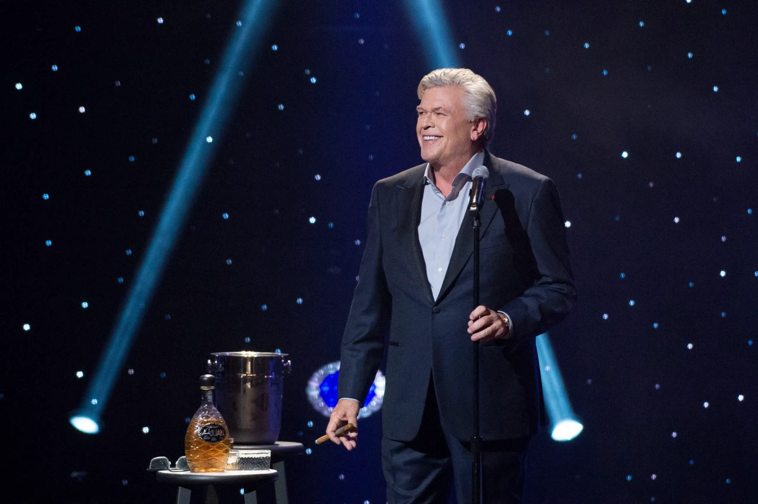 Read more about the article Ron White Bio, Age, weight, height, awards and Net worth